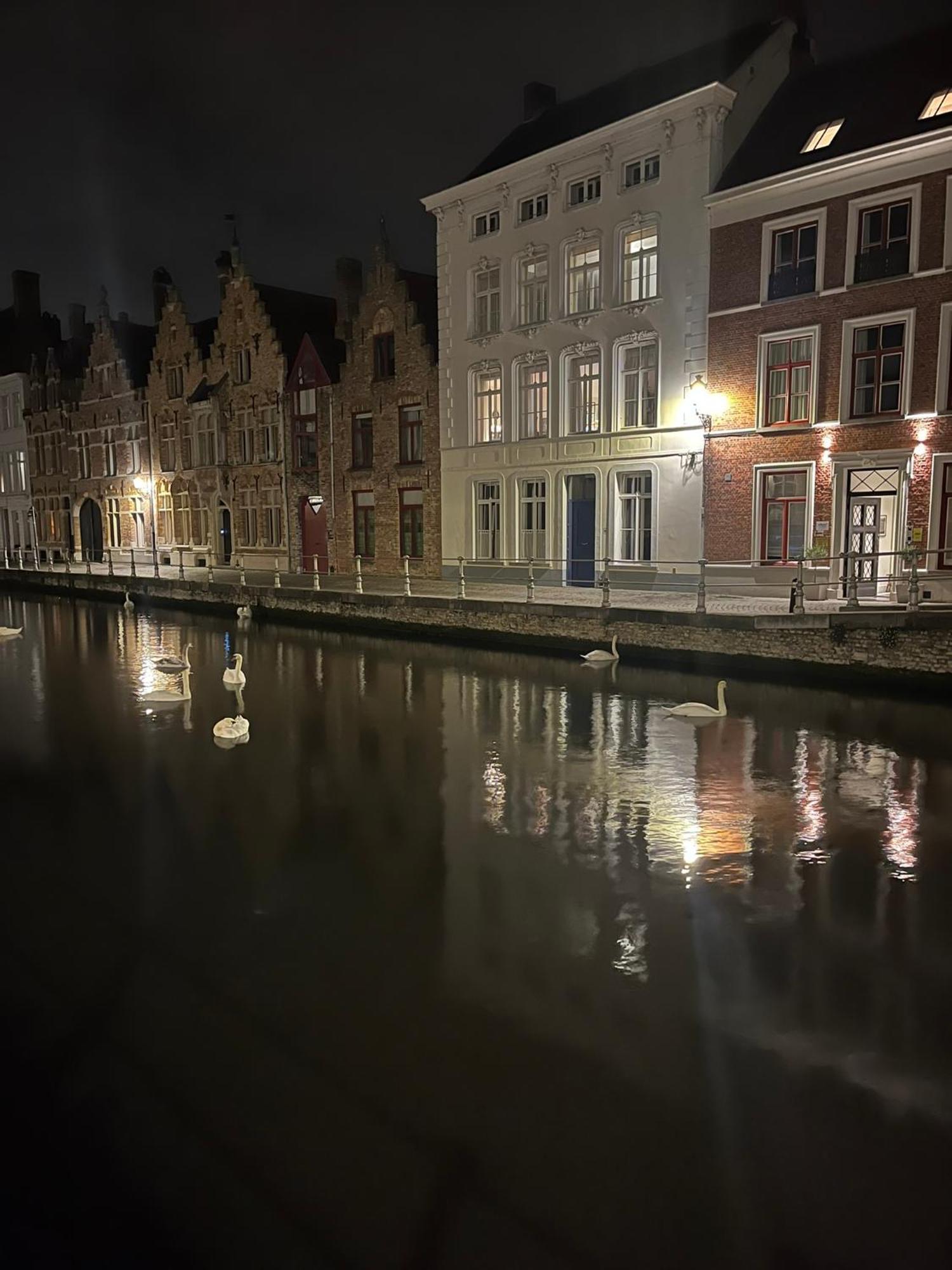 B&B Anna9 Bruges Luaran gambar